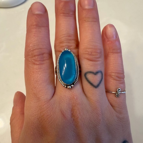 Ring - Picture 1 of 6